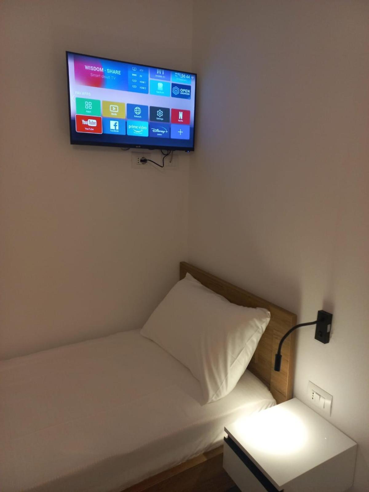 Private Villa Aras 2 - Luxury & Elegance Apartments Vlora Kültér fotó