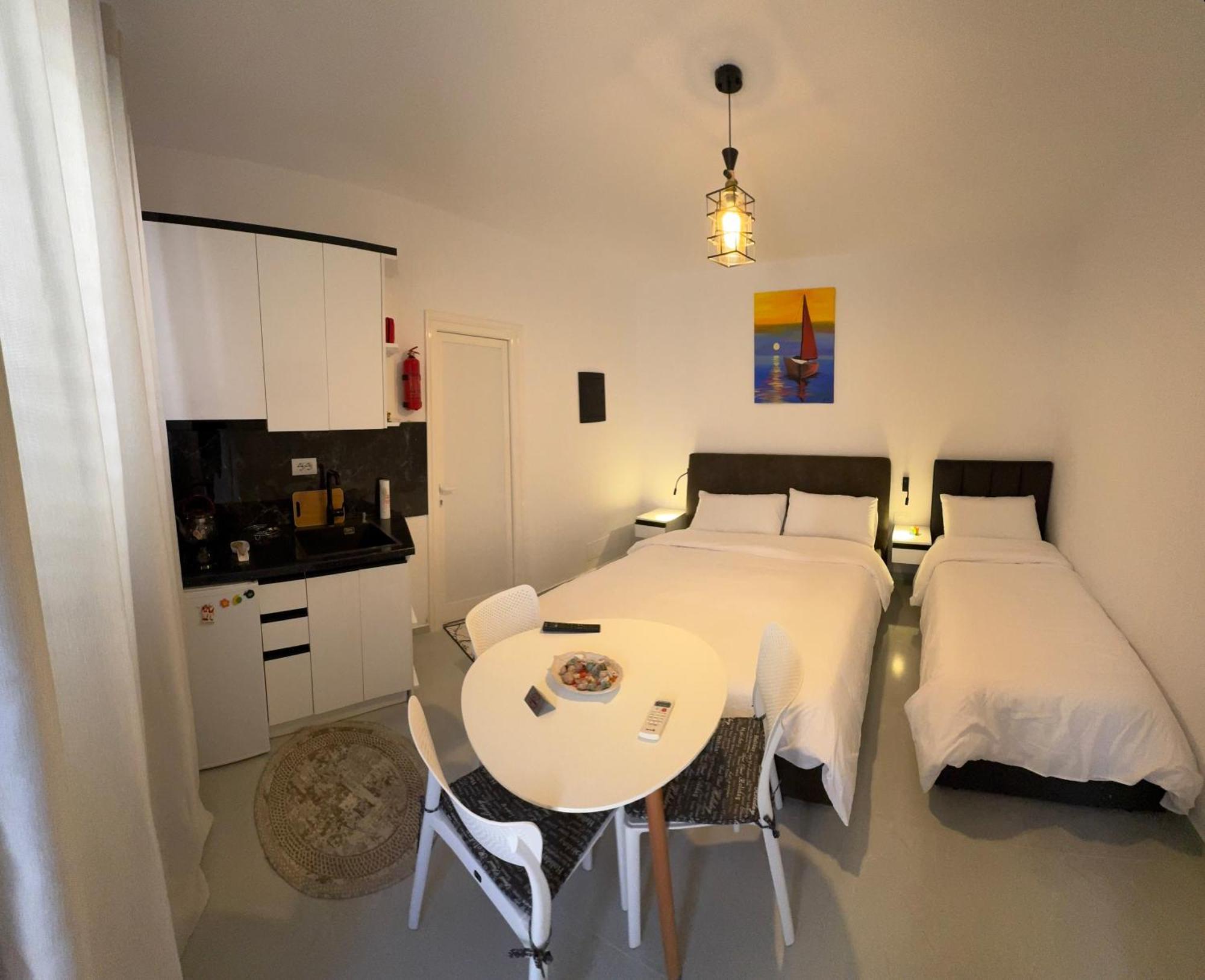 Private Villa Aras 2 - Luxury & Elegance Apartments Vlora Kültér fotó