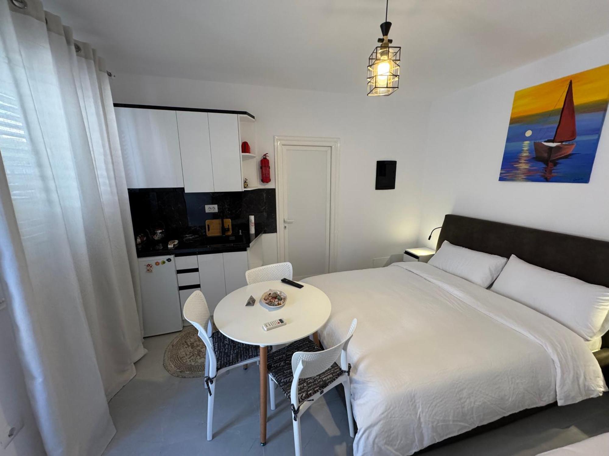 Private Villa Aras 2 - Luxury & Elegance Apartments Vlora Kültér fotó