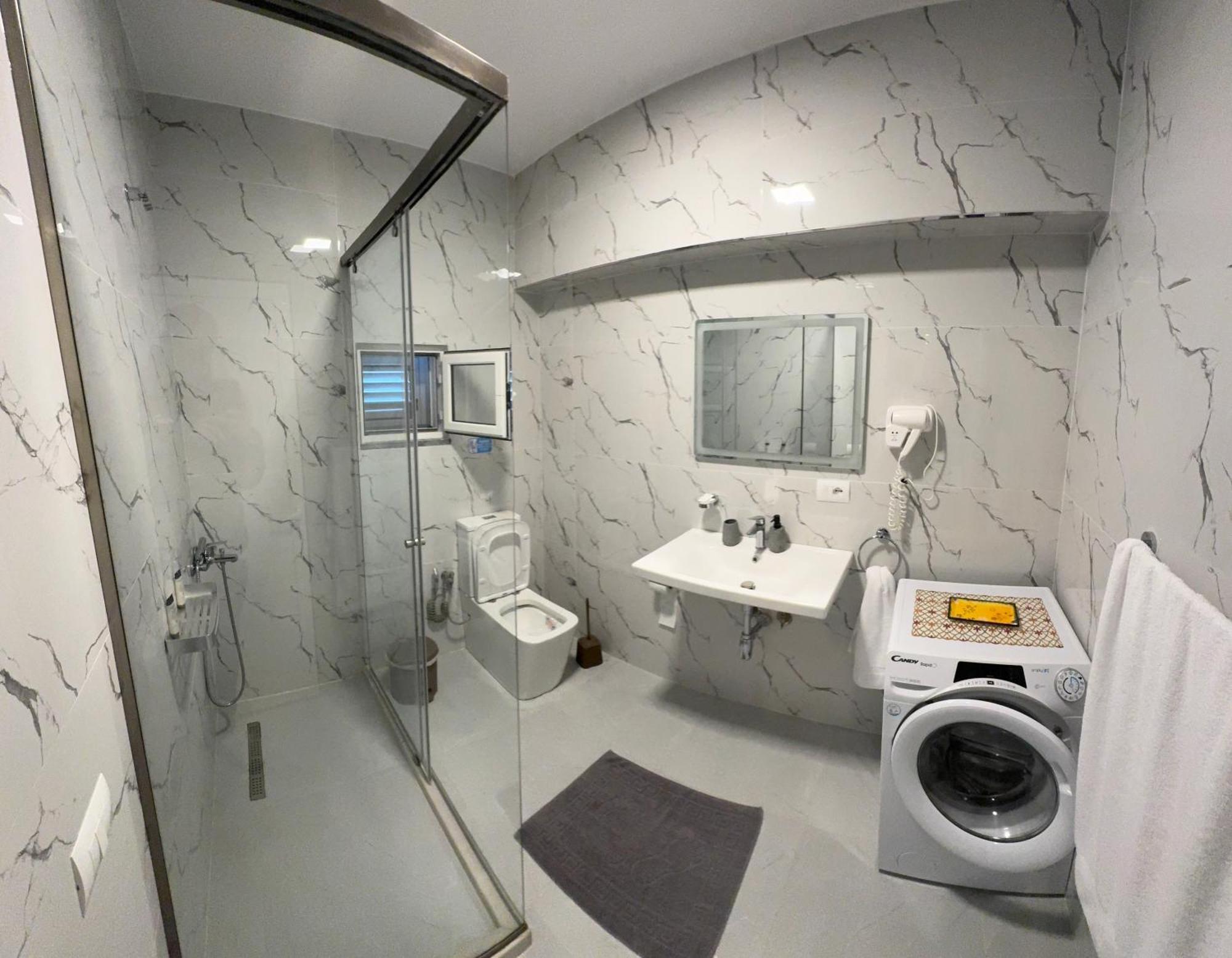 Private Villa Aras 2 - Luxury & Elegance Apartments Vlora Kültér fotó