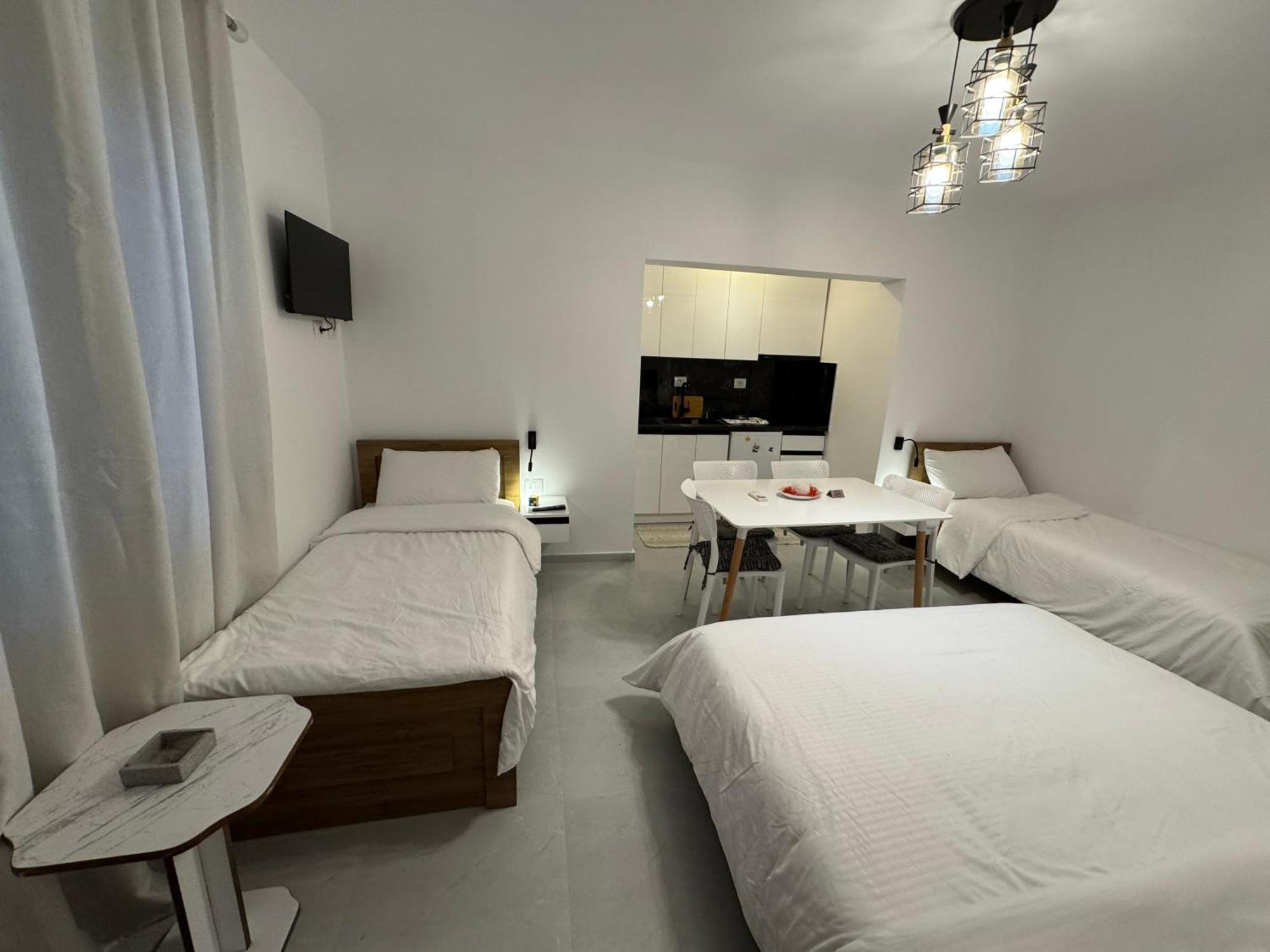 Private Villa Aras 2 - Luxury & Elegance Apartments Vlora Kültér fotó